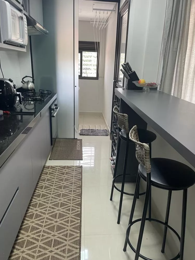 Apartamento à venda com 3 quartos, 104m² - Foto 2