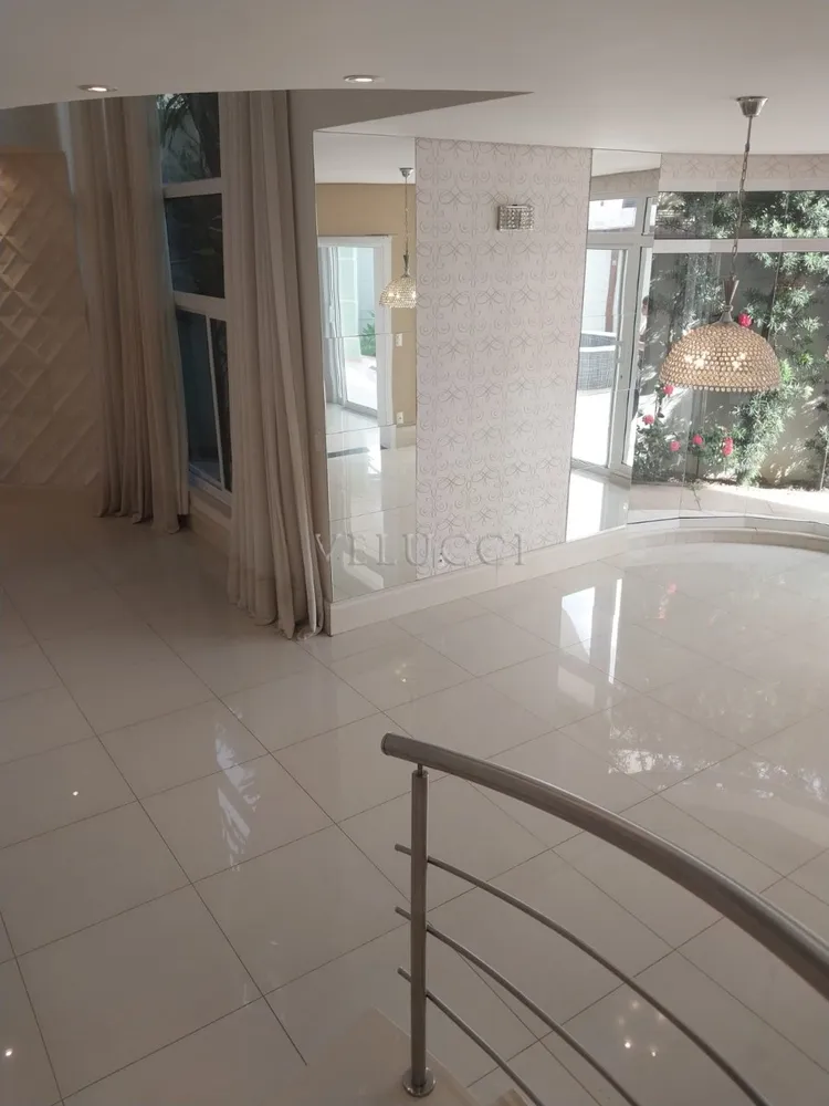 Casa, 4 quartos, 330 m² - Foto 1