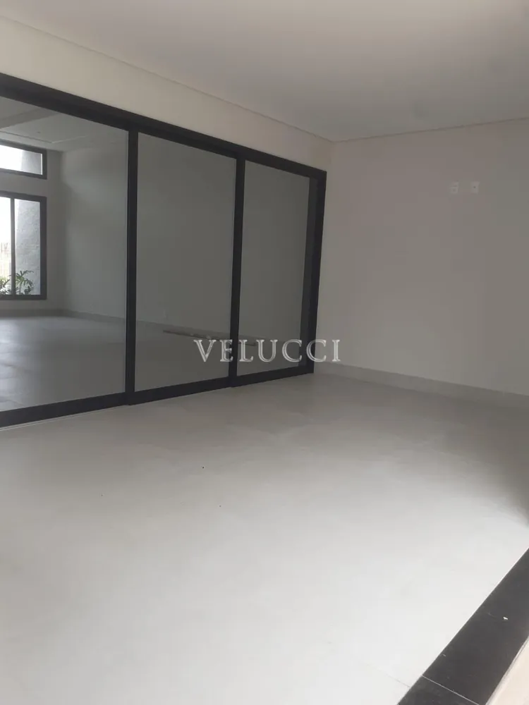 Casa, 3 quartos, 240 m² - Foto 13
