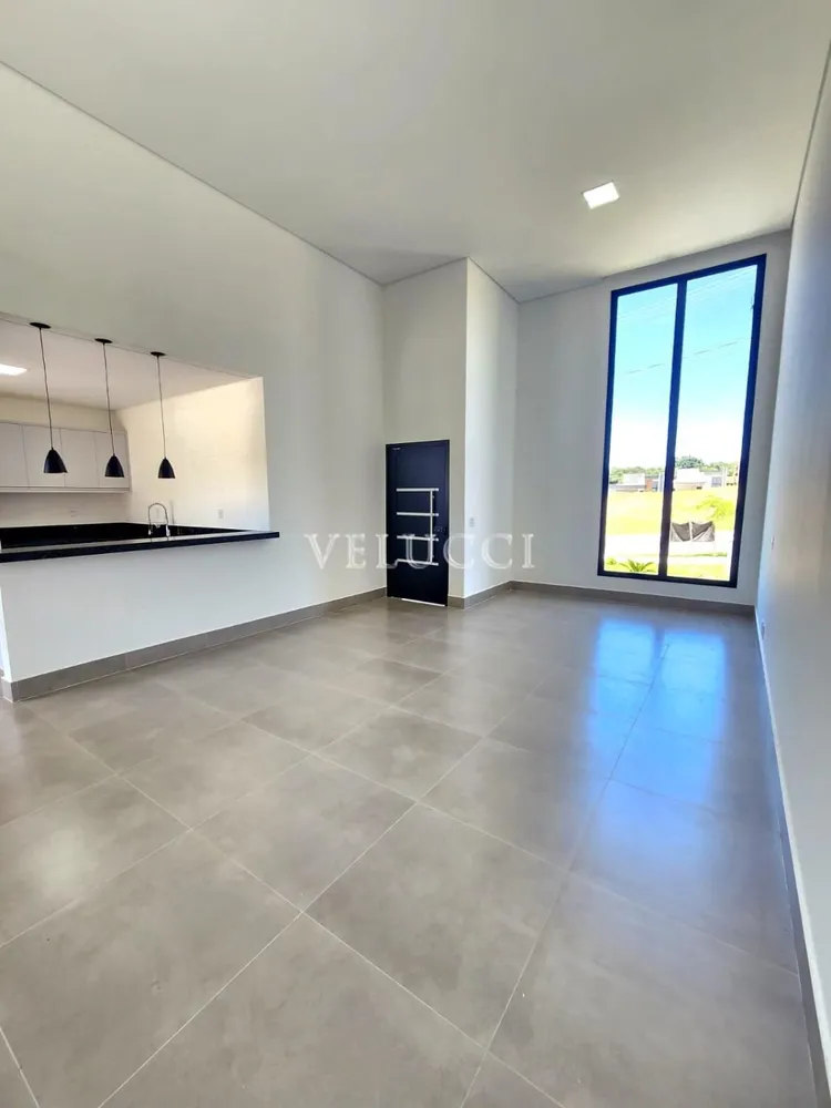 Casa, 3 quartos, 245 m² - Foto 1