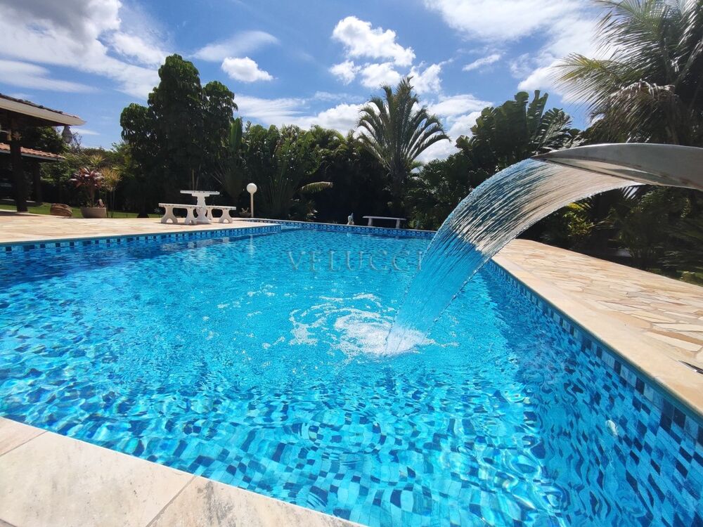 Chácara, 3 quartos, 1720 m² - Foto 1