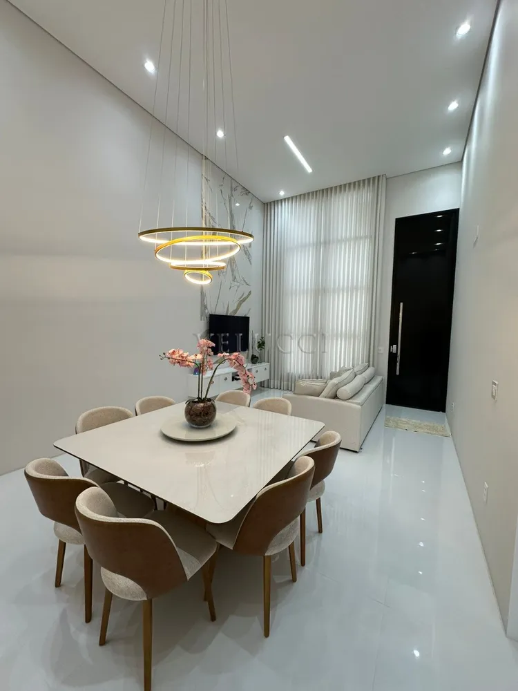 Casa, 3 quartos, 250 m² - Foto 2