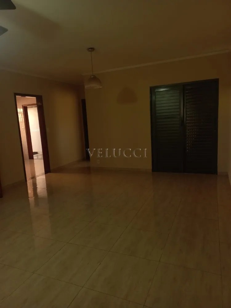 Casa, 3 quartos, 250 m² - Foto 1