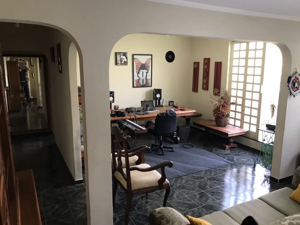 Casa, 4 quartos, 190 m² - Foto 2