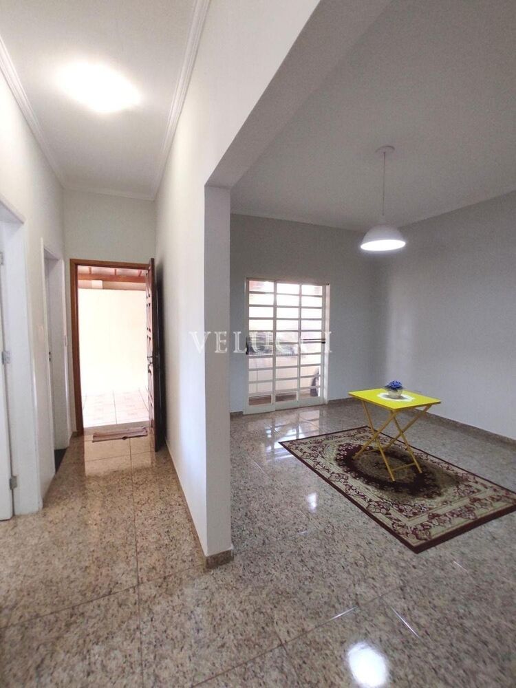 Casa à venda com 5 quartos, 87m² - Foto 4