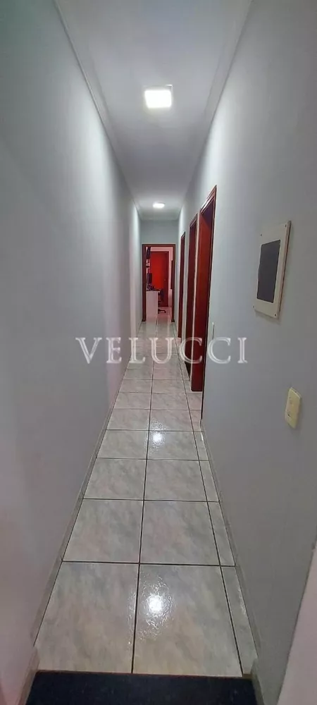 Casa à venda com 3 quartos, 165m² - Foto 1