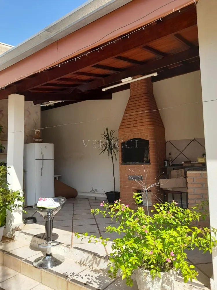 Casa, 3 quartos, 230 m² - Foto 2