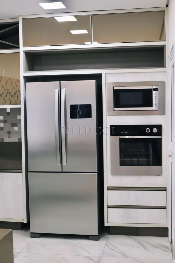 Casa, 3 quartos, 230 m² - Foto 1