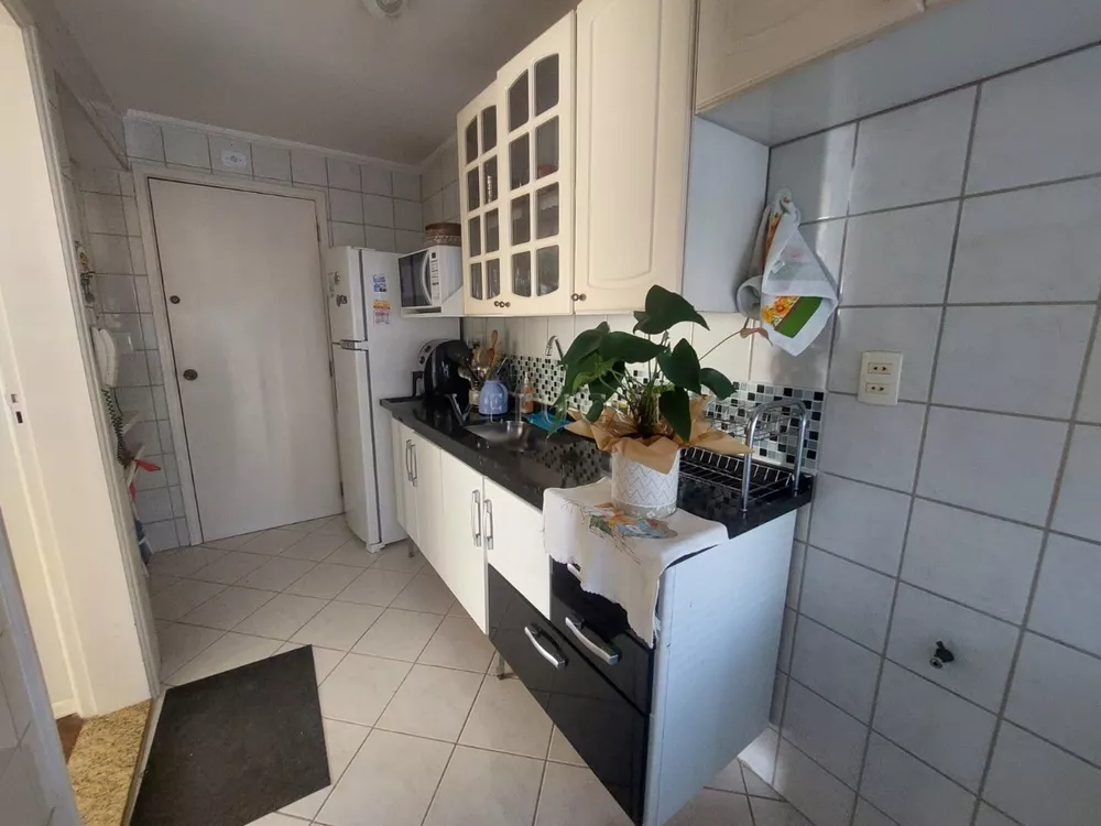 Apartamento à venda com 3 quartos, 70m² - Foto 5