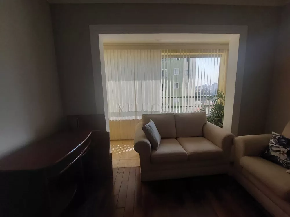 Apartamento à venda com 3 quartos, 70m² - Foto 2