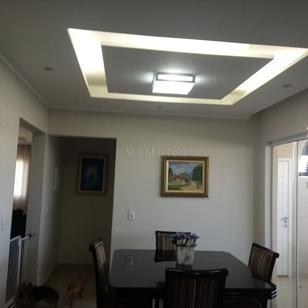 Casa, 3 quartos, 198 m² - Foto 1