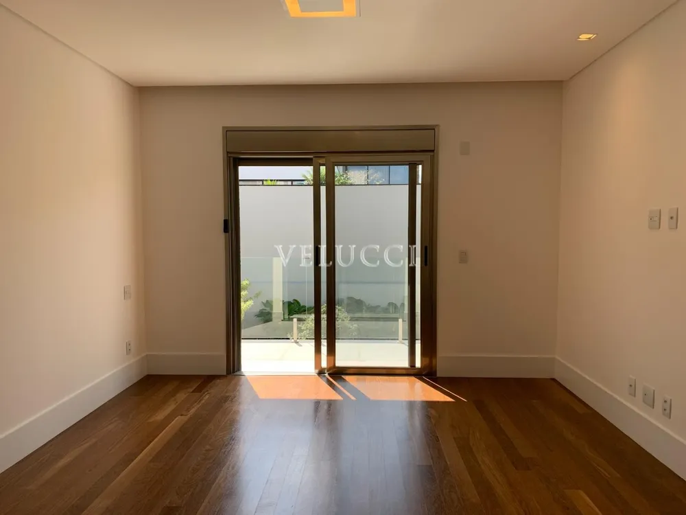 Casa, 4 quartos, 1580 m² - Foto 2