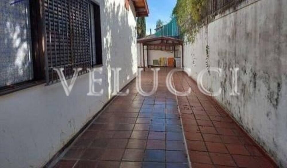 Casa à venda com 5 quartos, 208m² - Foto 3