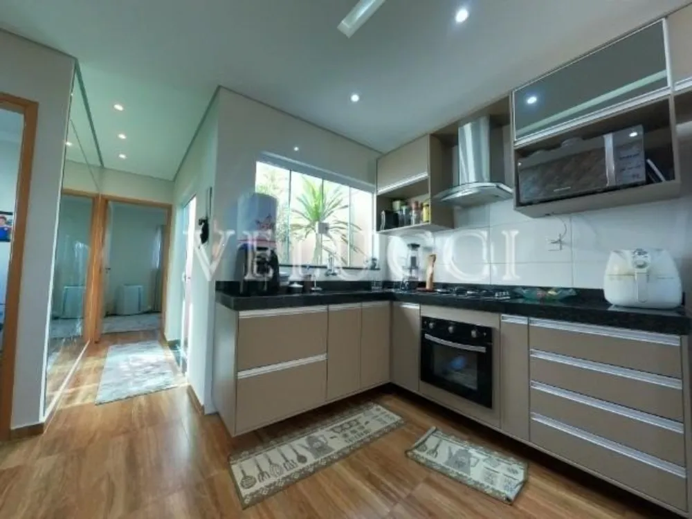 Casa, 3 quartos, 82 m² - Foto 1