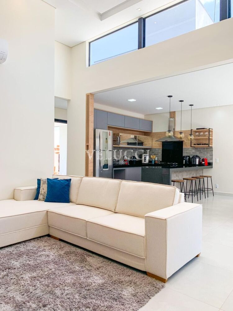 Casa à venda com 3 quartos, 313m² - Foto 3