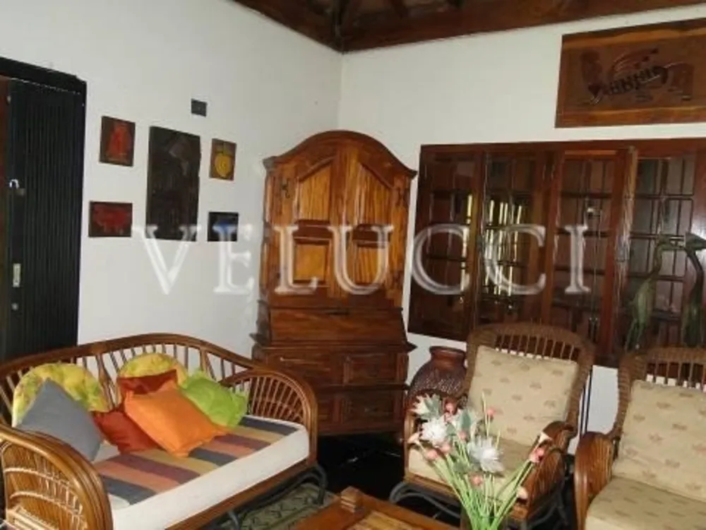 Sítio, 6 quartos, 1130 m² - Foto 4