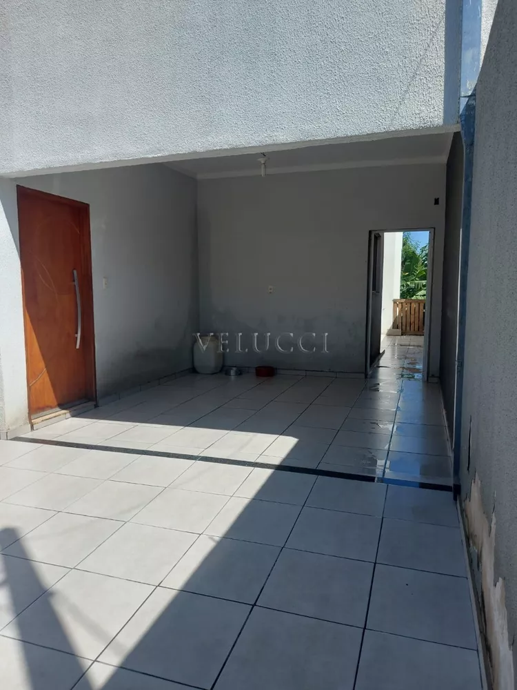 Casa à venda com 3 quartos, 138m² - Foto 2