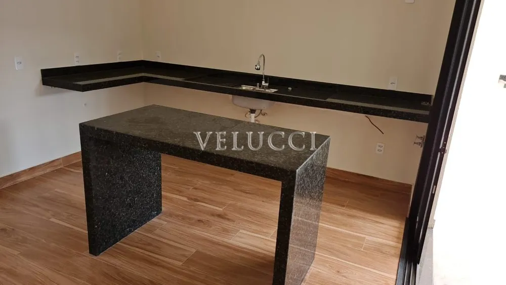 Casa, 3 quartos, 202 m² - Foto 1