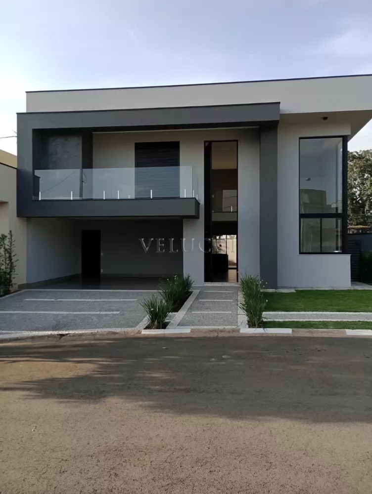 Casa à venda com 3 quartos, 230m² - Foto 3