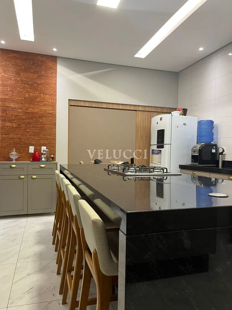 Casa, 3 quartos, 330 m² - Foto 2