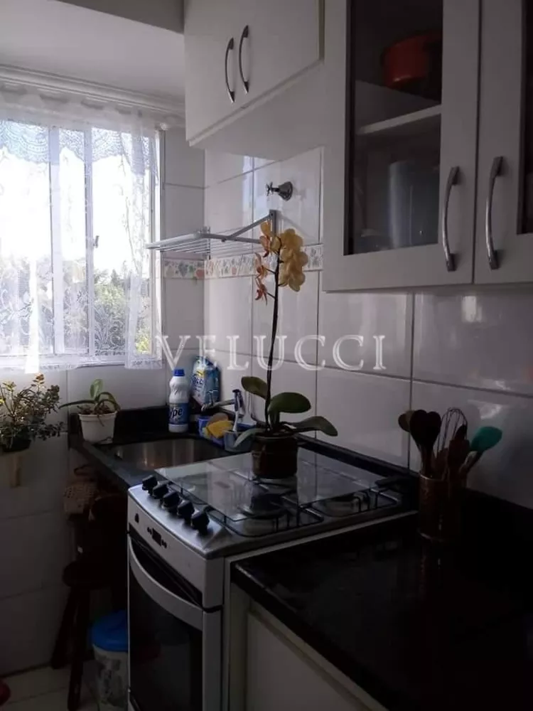 Apartamento à venda com 2 quartos, 58m² - Foto 4