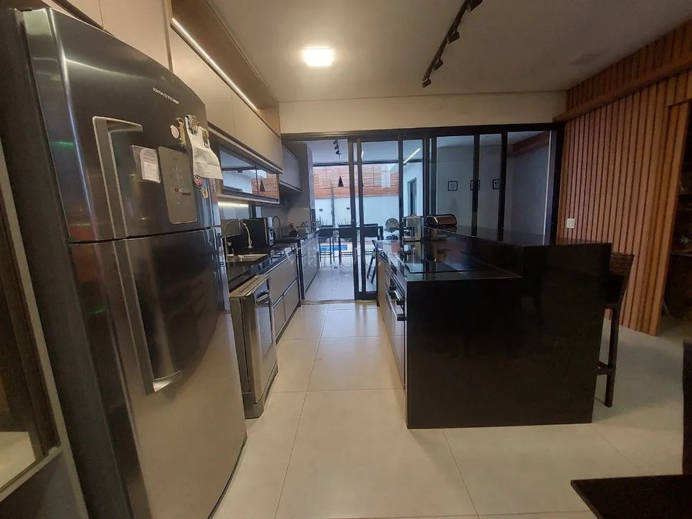 Casa, 3 quartos, 217 m² - Foto 13
