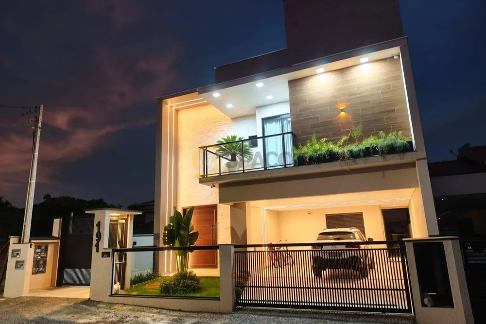 Casa, 3 quartos, 282 m² - Foto 2