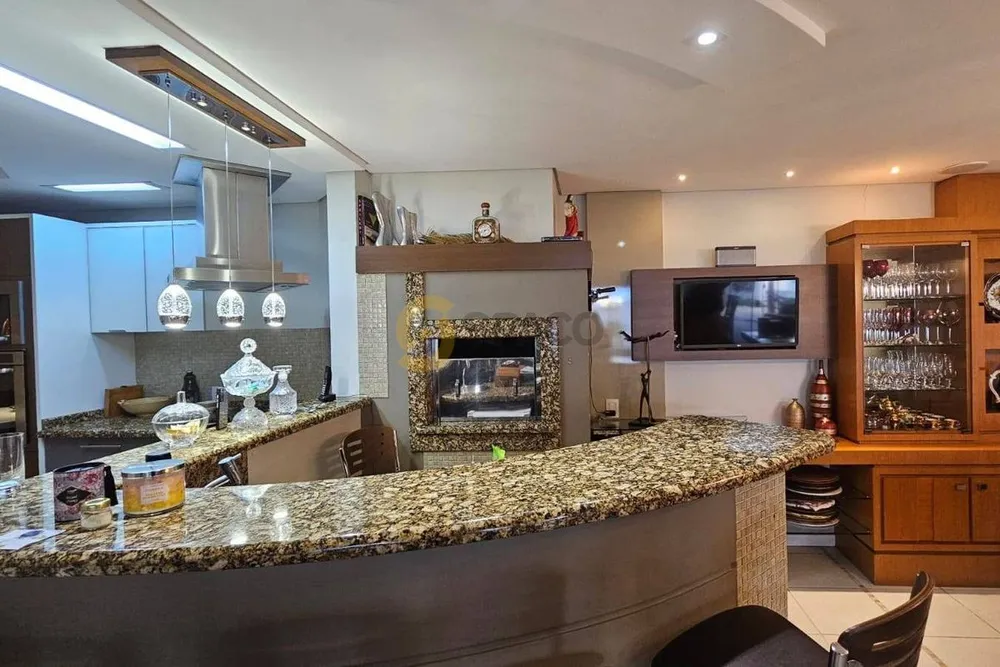 Casa, 3 quartos, 260 m² - Foto 27