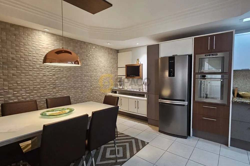 Casa, 3 quartos, 260 m² - Foto 25