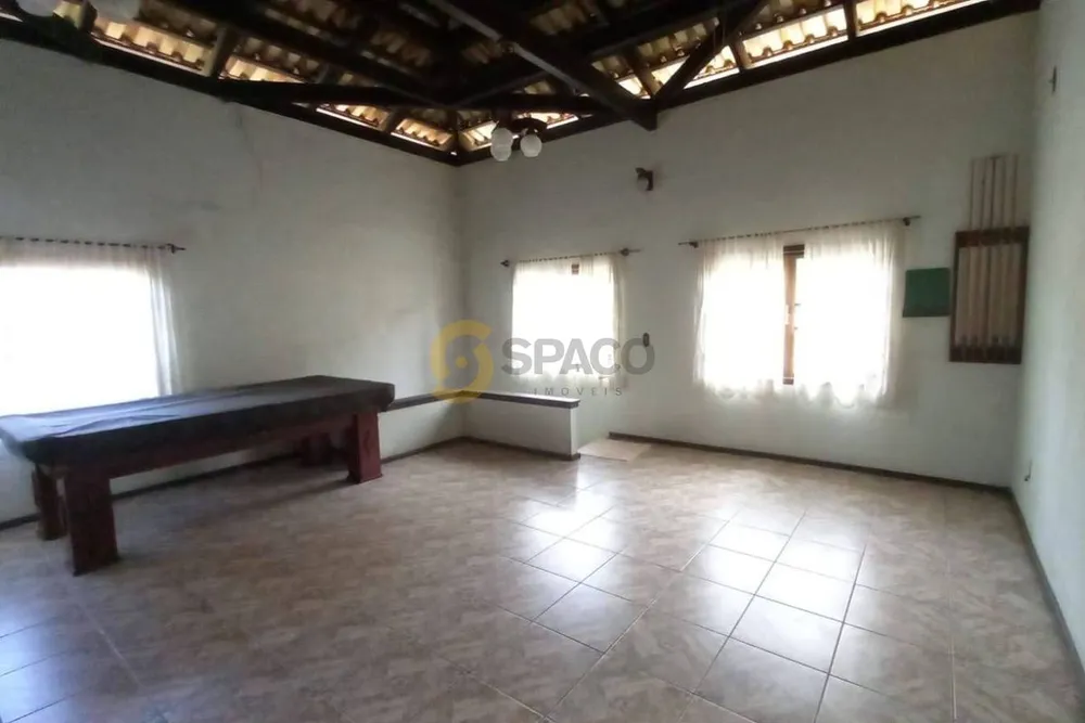 Casa, 3 quartos, 228 m² - Foto 13