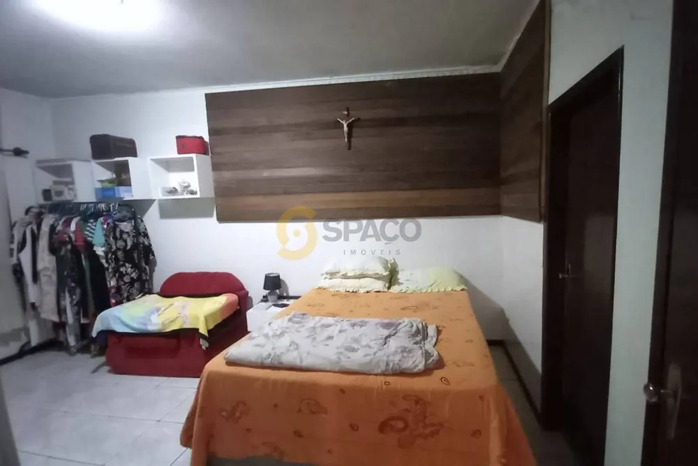 Casa, 3 quartos, 228 m² - Foto 10