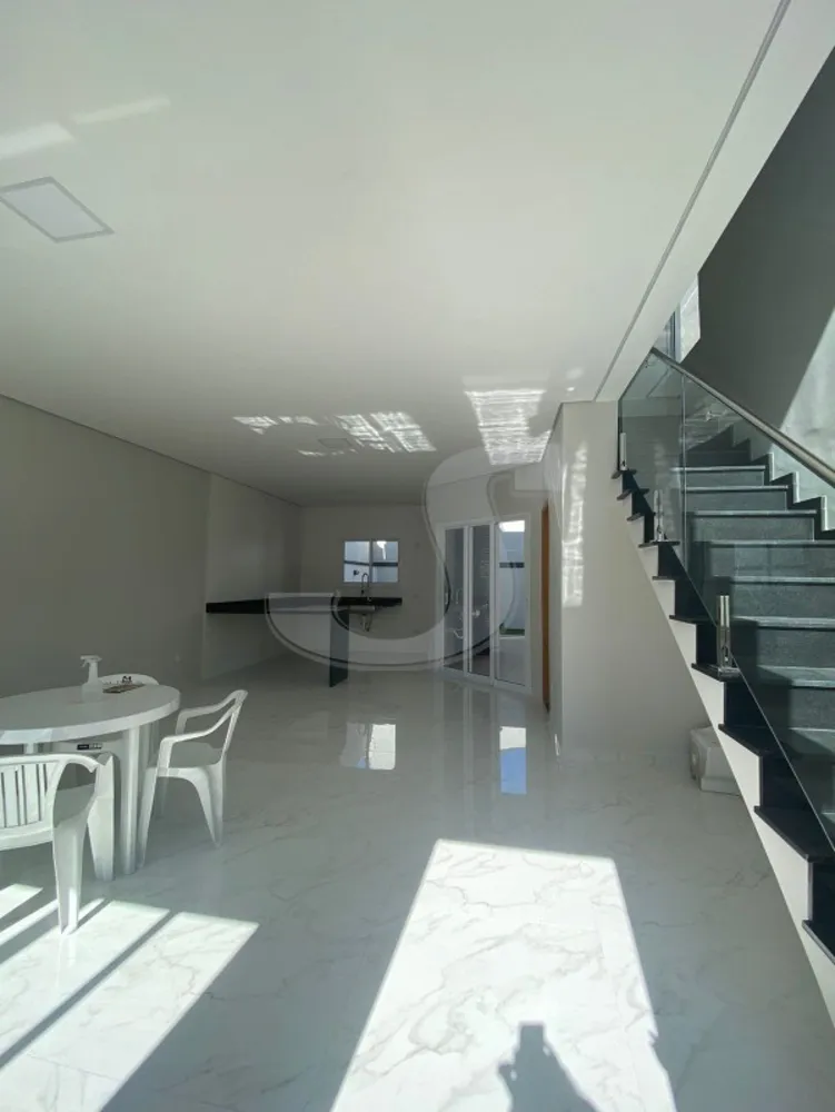 Casa, 3 quartos, 121 m² - Foto 3
