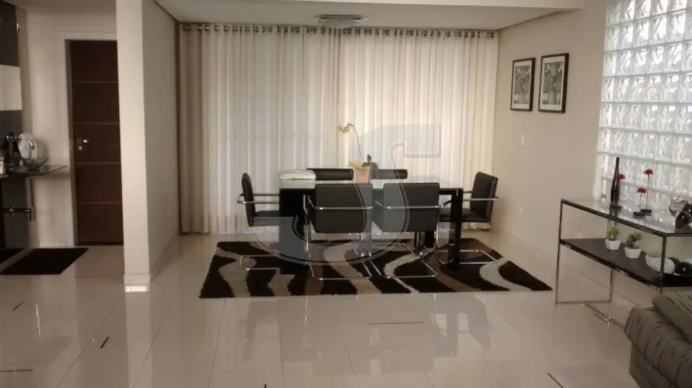 Casa, 3 quartos, 253 m² - Foto 3