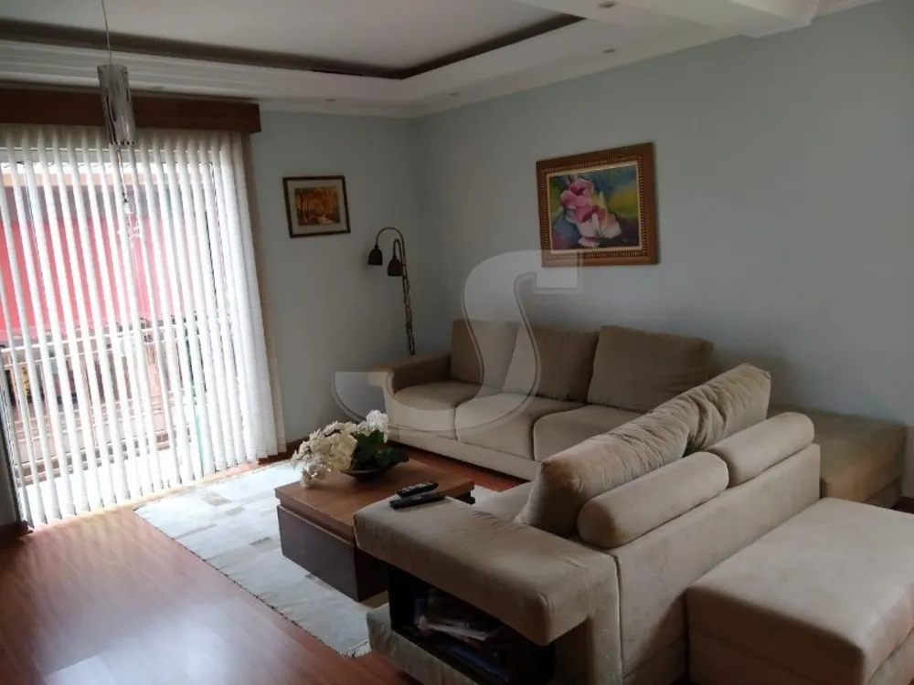 Casa, 4 quartos, 250 m² - Foto 1