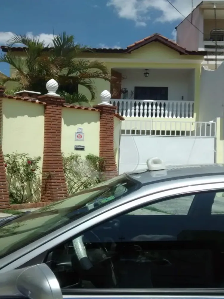Casa, 3 quartos, 144 m² - Foto 1