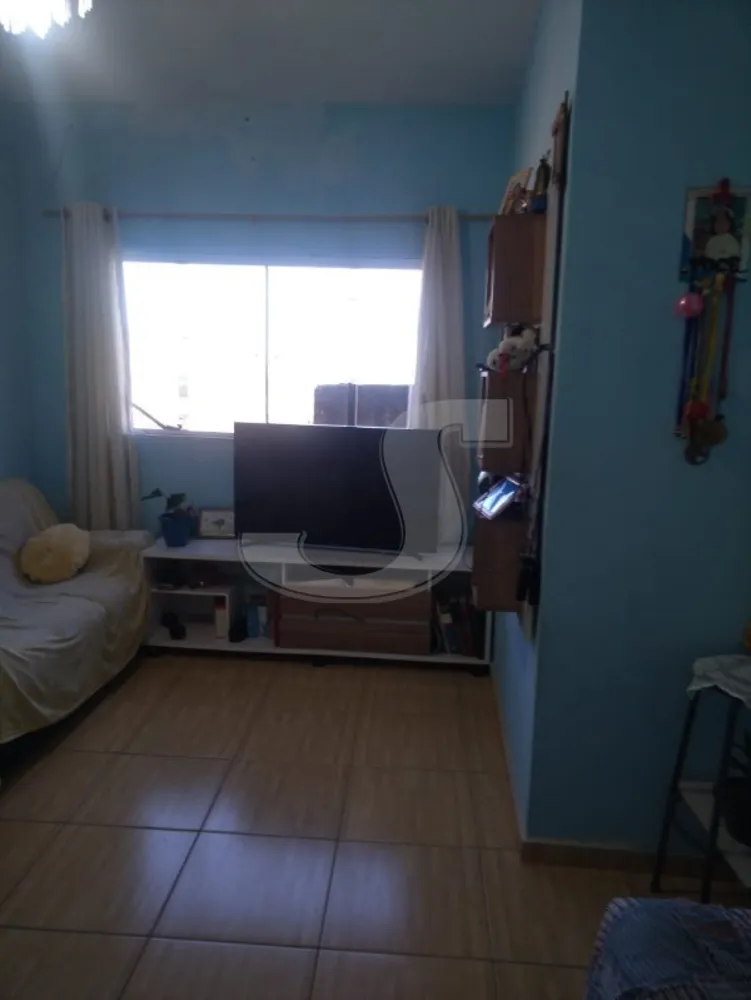 Casa, 8 quartos, 200 m² - Foto 1