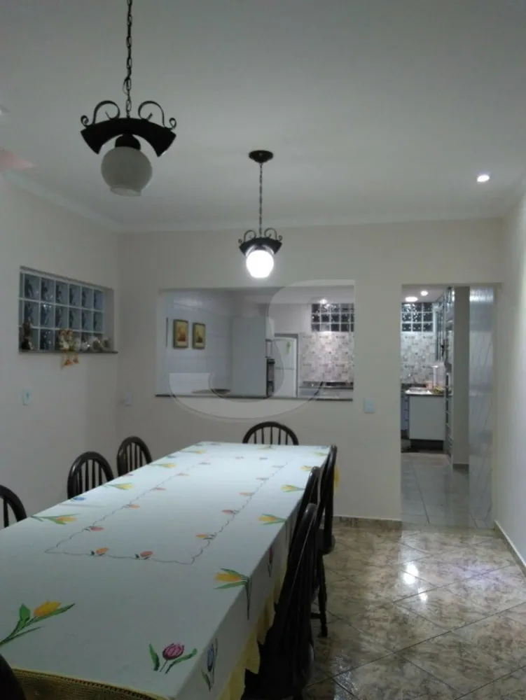 Casa, 3 quartos, 257 m² - Foto 4