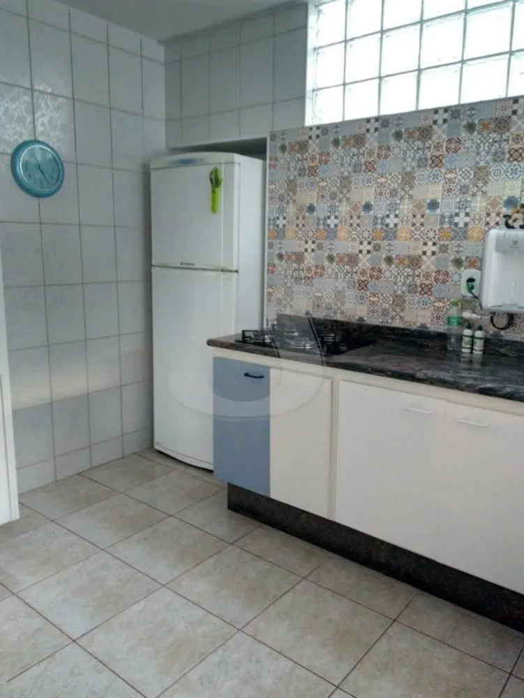 Casa, 3 quartos, 257 m² - Foto 2