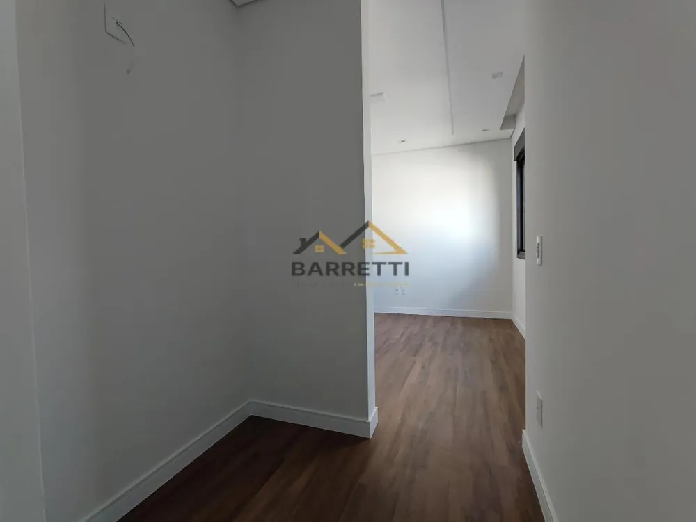 Sobrado, 3 quartos, 262 m² - Foto 2