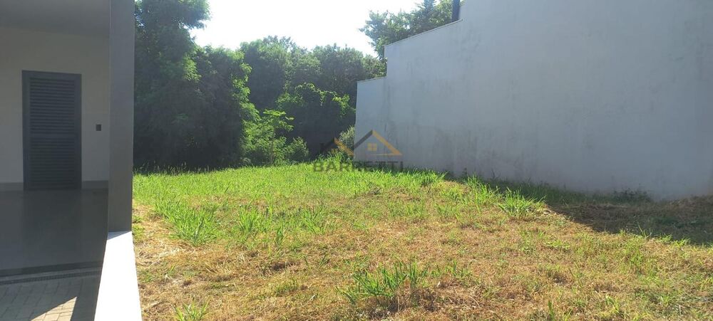 Terreno, 246 m² - Foto 1