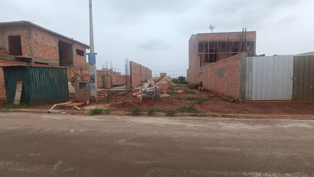 Terreno, 200 m² - Foto 2
