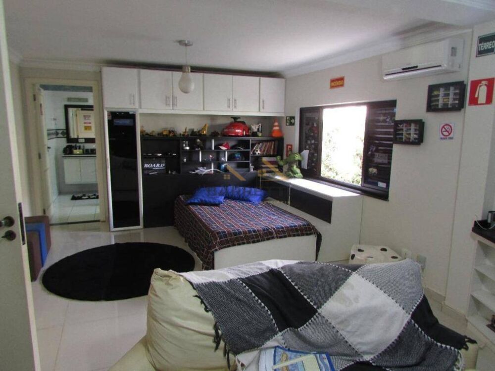 Chácara, 6 quartos, 1012 m² - Foto 13