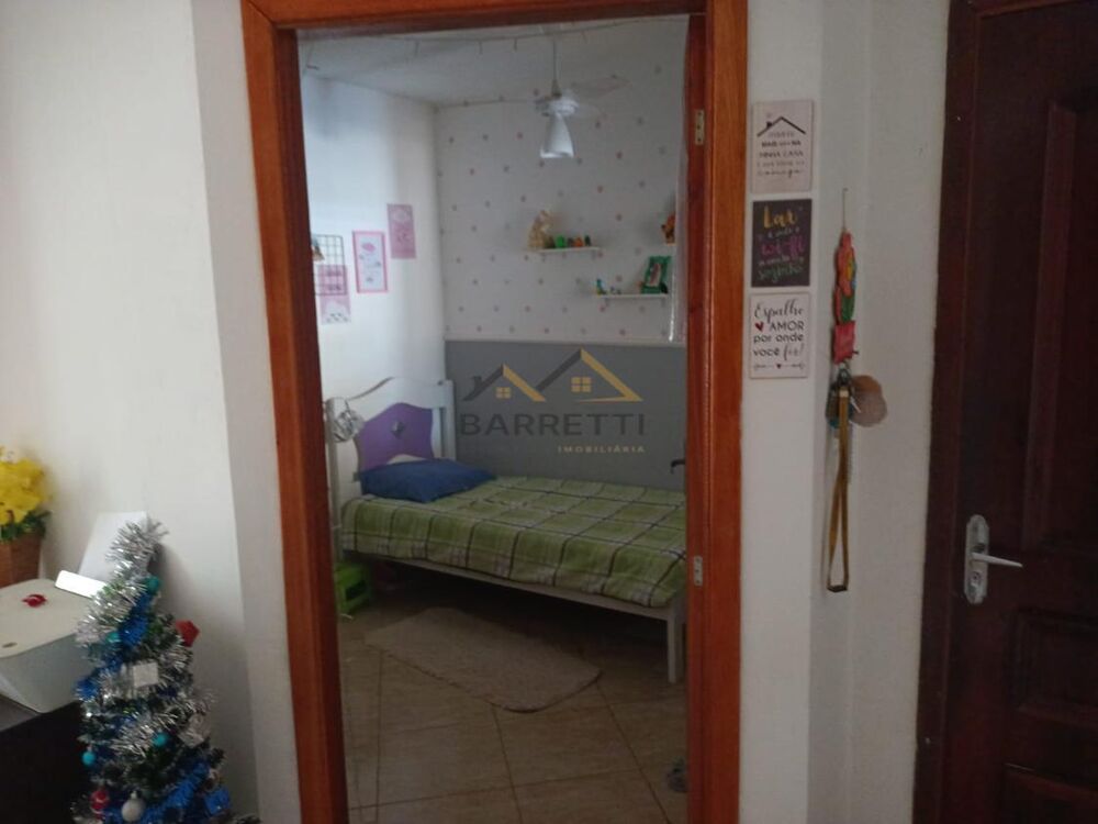 Casa à venda com 5 quartos, 110m² - Foto 9
