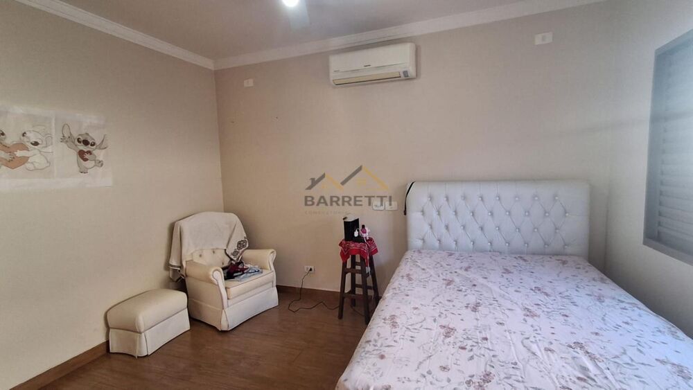 Casa, 4 quartos, 207 m² - Foto 11