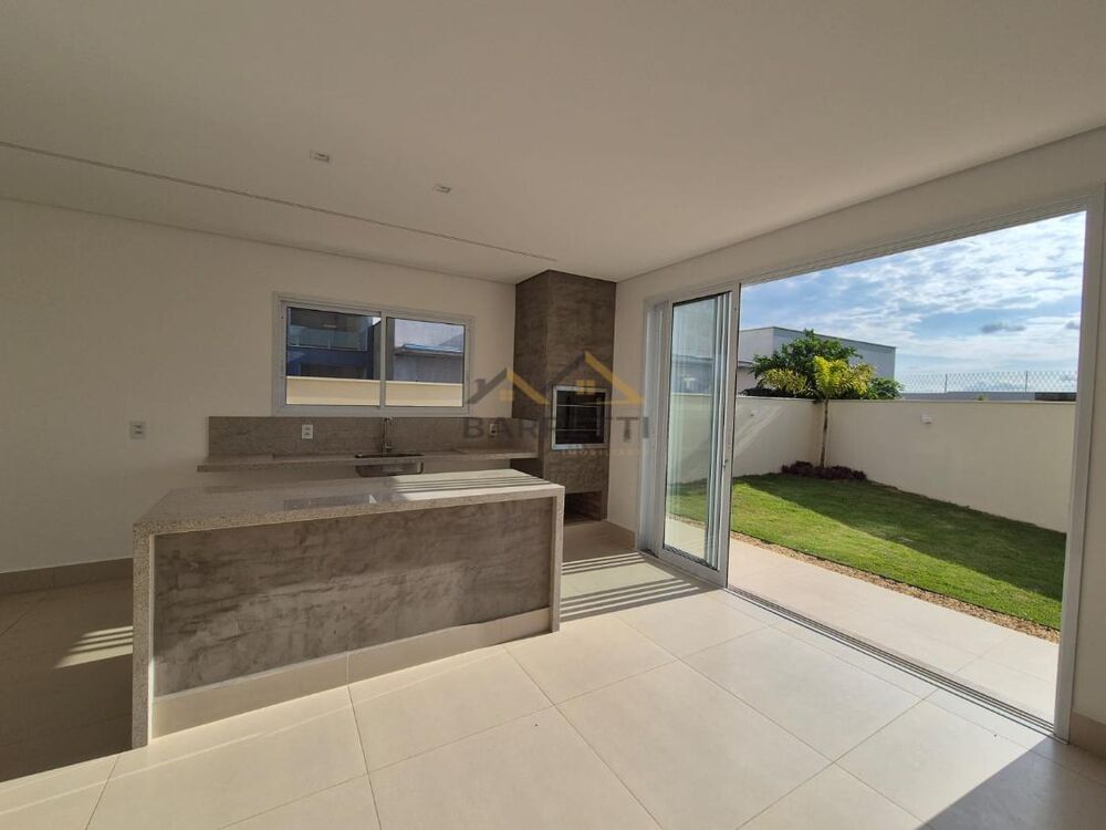 Casa de Condomínio à venda com 3 quartos, 160m² - Foto 2