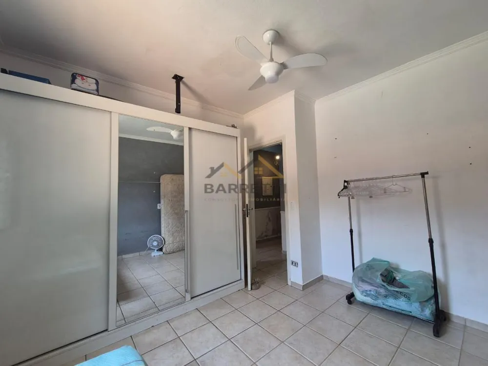 Chácara, 5 quartos, 1050 m² - Foto 1
