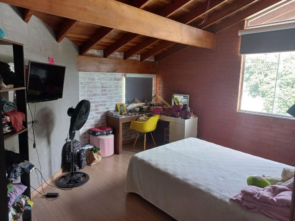 Casa, 4 quartos, 300 m² - Foto 34