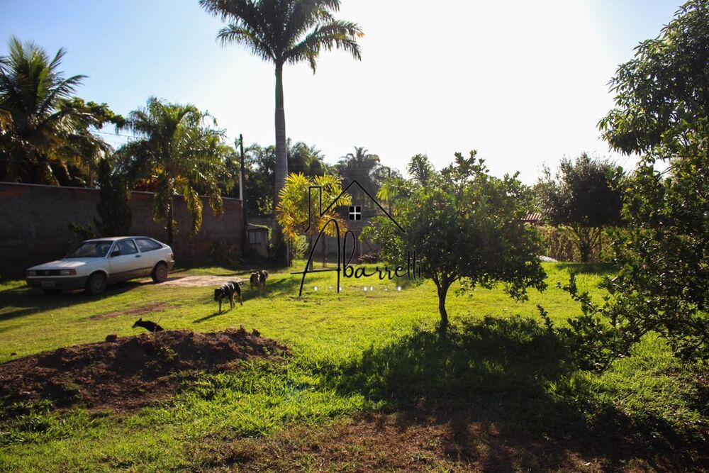 Chácara à venda com 2 quartos, 1650m² - Foto 2
