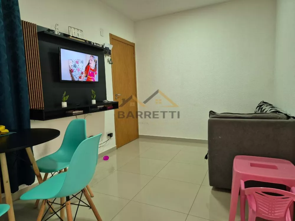 Apartamento à venda com 2 quartos, 45m² - Foto 3