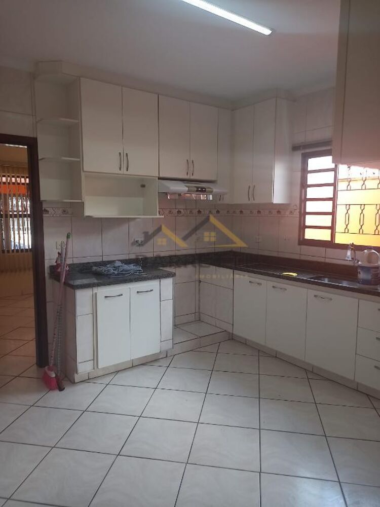 Casa, 3 quartos, 150 m² - Foto 2